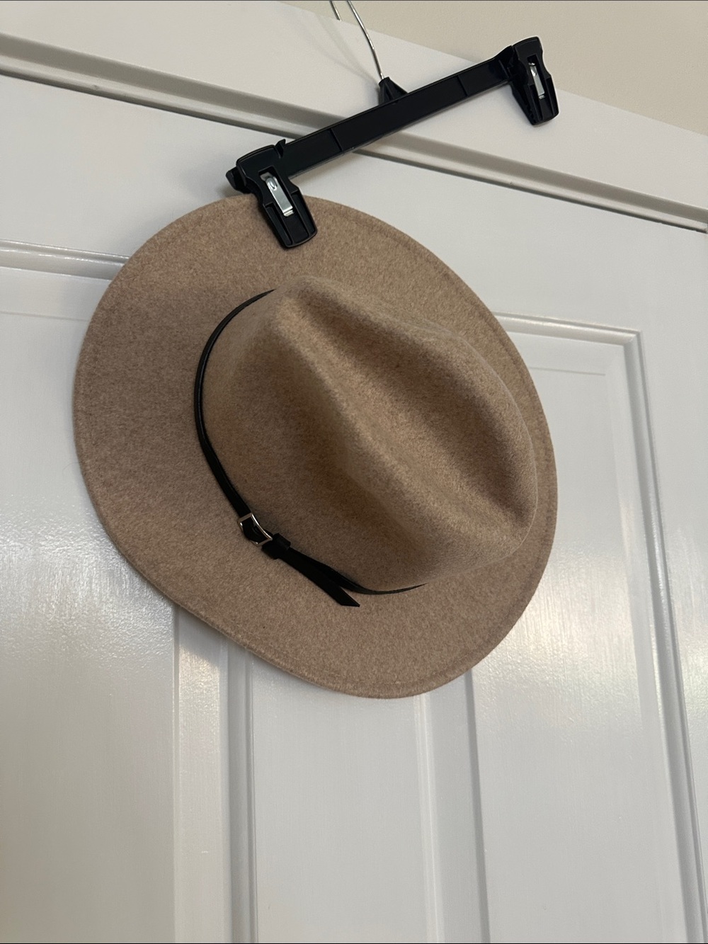 Women’s Tan wool blend Hat with Black Band